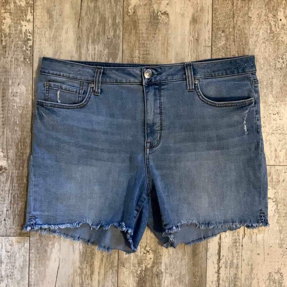 Seven7 Weekend short jean shorts